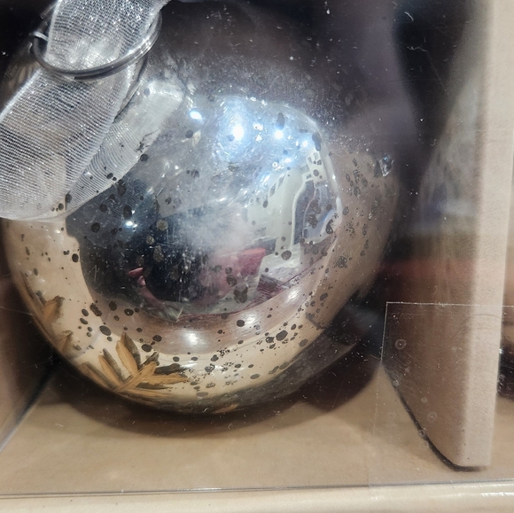 🆕️ Tidings & Joy Cut Mercury Glass Ornaments (Snowflake ❄️) - Picture 6 of 6